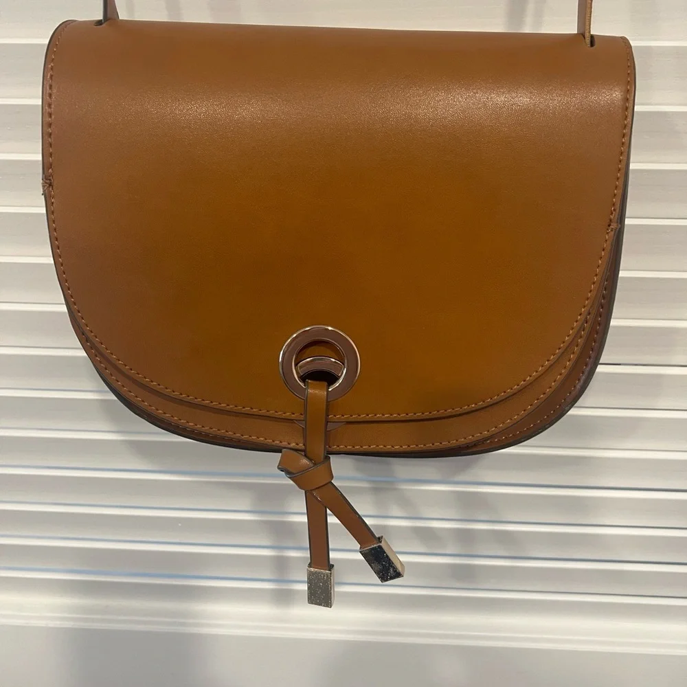 Zara Tan Crossbody Bag - Picture 3 of 15